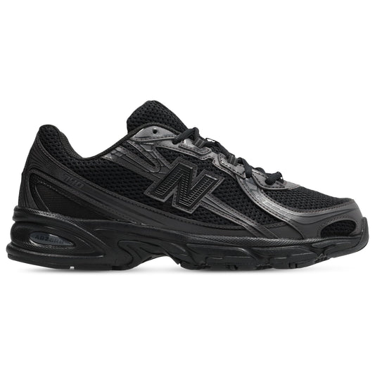New Balance 740 Shoes