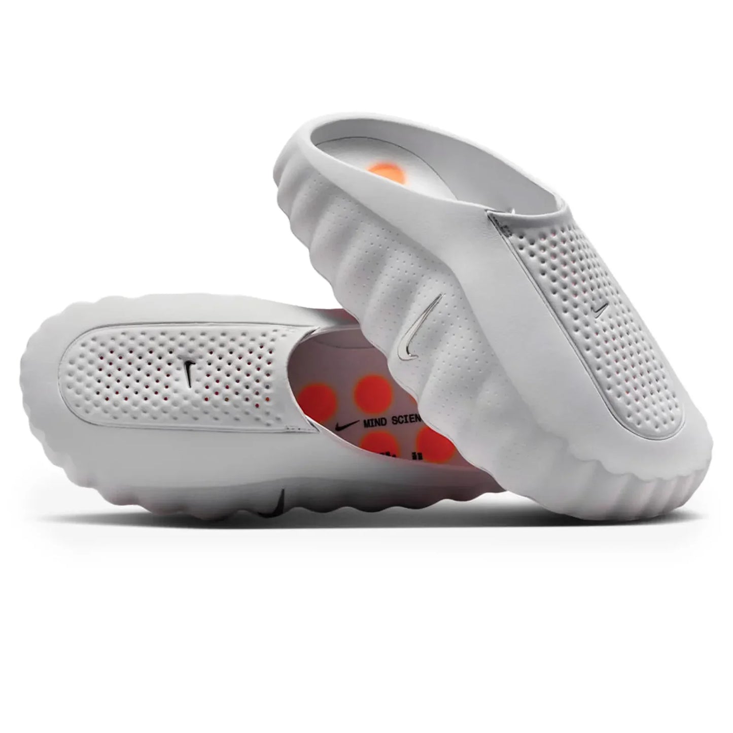 Nike Mind 001