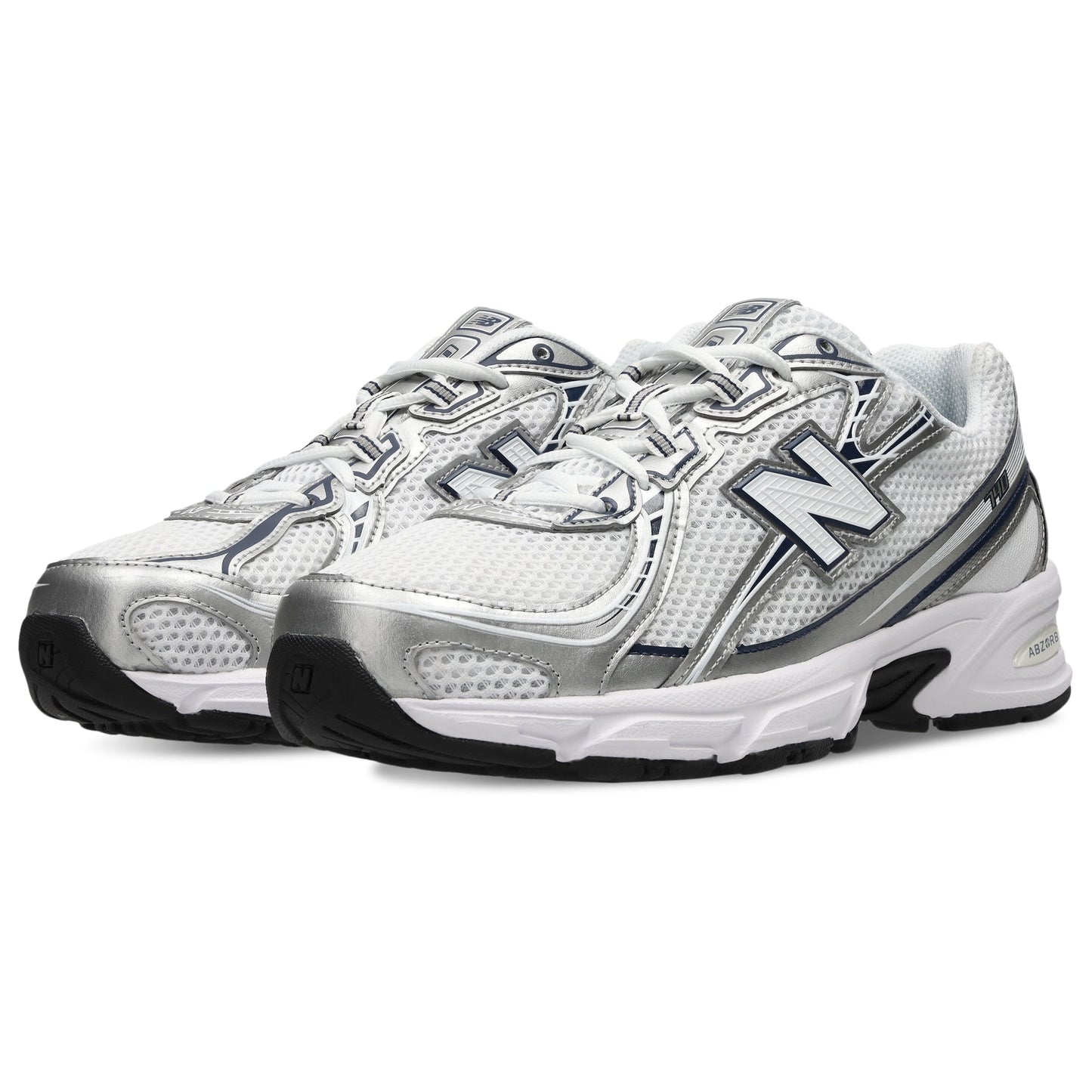 New Balance 740 Shoes